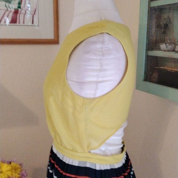 Lush Maxi  Dress with Open Back - Picture 5 of 14